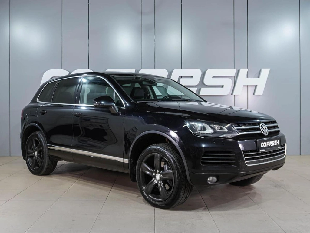 Внедорожник Volkswagen Touareg 2012 года, 1799000 рублей, Воронеж