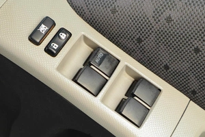 Хетчбэк Toyota Vitz 2009 года, 649000 рублей, Тюмень