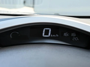 Хетчбэк Nissan Leaf 2016 года, 1197000 рублей, Кирилловка