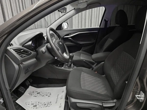 Седан ВАЗ (LADA) Vesta 2019 года, 840000 рублей, Красноярск