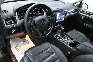 Внедорожник Volkswagen Touareg 2012 года, 2058000 рублей, Солонцы