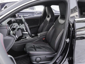 Универсал Mercedes-benz CLA-класс 2019 года, 2750000 рублей, Волгоград