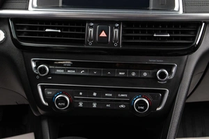 Седан Kia Optima 2017 года, 1899000 рублей, Оренбург