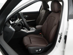 Седан BMW 3 серия 2023 года, 5585888 рублей, Москва