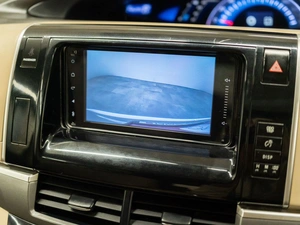 Минивэн Toyota Estima 2012 года, 2000000 рублей, Красноярск