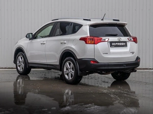 Внедорожник Toyota RAV4 2013 года, 2250000 рублей, Краснодар