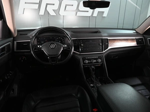 Внедорожник Volkswagen Teramont 2018 года, 3799000 рублей, Аксай