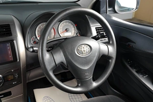 Универсал Toyota Corolla Fielder 2011 года, 1089000 рублей, Тюмень