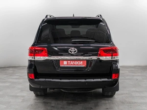 Внедорожник Toyota Land Cruiser 2019 года, 7350000 рублей, Красноярск