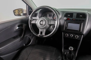 Седан Volkswagen Polo 2012 года, 629000 рублей, Пермь