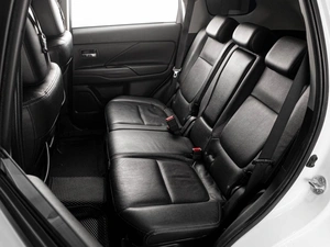 Внедорожник Mitsubishi Outlander 2014 года, 1499000 рублей, Тюмень