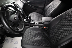 Седан Ford Focus 2013 года, 799000 рублей, Оренбург
