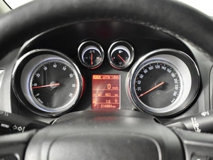 Седан Opel Astra 2013 года, 695200 рублей, Казань