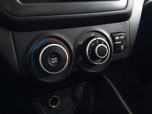 Хетчбэк Kia Rio 2013 года, 699000 рублей, Краснодар