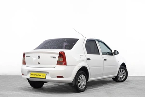Седан Renault Logan 2015 года, 549000 рублей, Барнаул