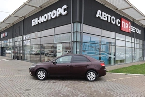 Седан Kia Cerato 2010 года, 780000 рублей, Мирное