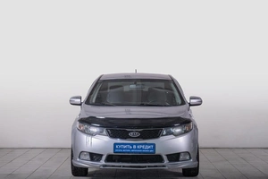 Седан Kia Cerato 2010 года, 699000 рублей, Томск