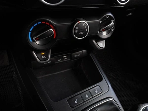 Седан Kia Rio 2017 года, 1299000 рублей, Воронеж