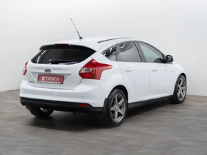 Хетчбэк Ford Focus 2013 года, 850000 рублей, Красноярск