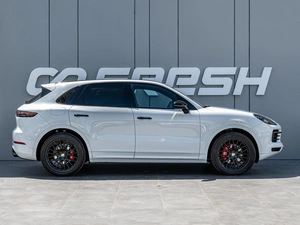 Внедорожник Porsche Cayenne 2018 года, 5330000 рублей, Краснодар