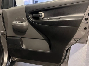 Минивэн Nissan NV200 2010 года, 979000 рублей, Красноярск