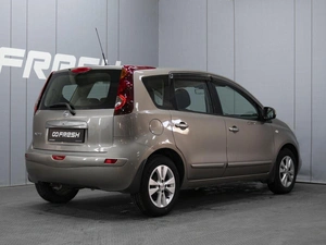 Хетчбэк Nissan Note 2011 года, 780000 рублей, Омск