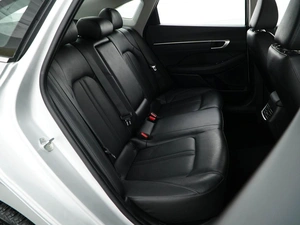 Седан Hyundai Sonata 2021 года, 2450046 рублей, Москва