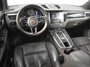 Внедорожник Porsche Macan S 2016 года, 3567300 рублей, Казань