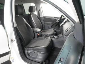 Внедорожник Volkswagen Tiguan 2012 года, 1099000 рублей, Воронеж