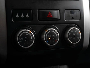 Внедорожник Nissan X-Trail 2012 года, 1379000 рублей, Тюмень