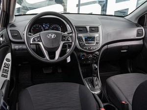 Седан Hyundai Solaris 2016 года, 975000 рублей, Краснодар