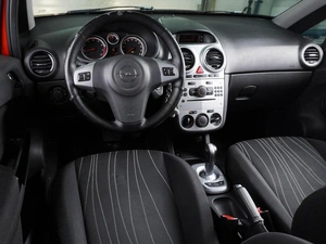 Хетчбэк Opel Corsa 2008 года, 450000 рублей, Воронеж