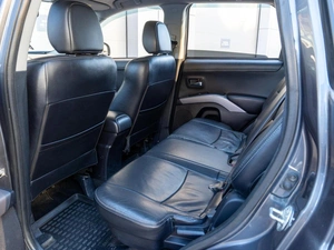 Внедорожник Mitsubishi Outlander 2011 года, 1199000 рублей, Саратов