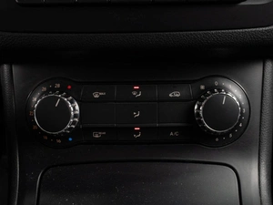 Хетчбэк Mercedes-benz B-класс 2013 года, 1099000 рублей, Тюмень