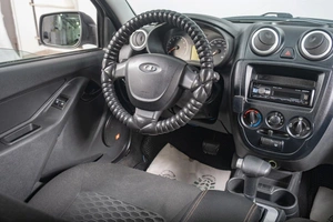 Седан ВАЗ (LADA) Granta 2014 года, 469000 рублей, Томск
