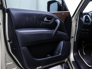 Внедорожник Nissan Patrol 2011 года, 2380000 рублей, Красноярск