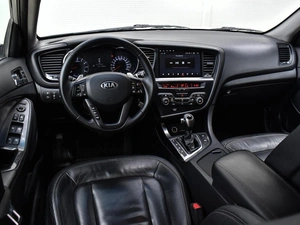 Седан Kia Optima 2013 года, 1270000 рублей, Краснодар