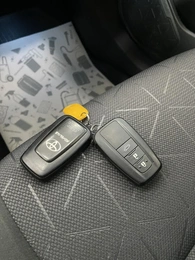 Внедорожник Toyota RAV4 2020 года, 2987000 рублей, Солонцы