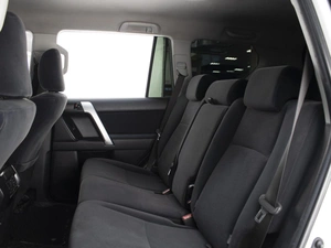 Внедорожник Toyota Land Cruiser Prado 2015 года, 3690000 рублей, Омск