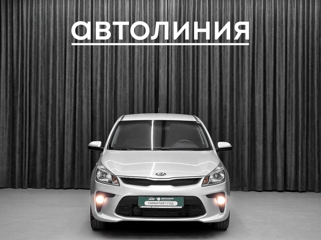 Седан Kia Rio 2019 года, 949000 рублей, Красноярск