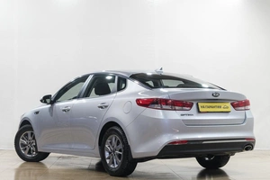Седан Kia Optima 2017 года, 2099000 рублей, Новокузнецк