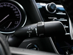 Седан Toyota Camry 2018 года, 2680000 рублей, Волгоград