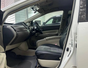 Лифтбек Toyota Prius 2009 года, 875000 рублей, Ачинск