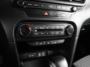 Хетчбэк Kia Ceed 2018 года, 1649000 рублей, Воронеж