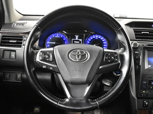 Седан Toyota Camry 2016 года, 1732100 рублей, Казань