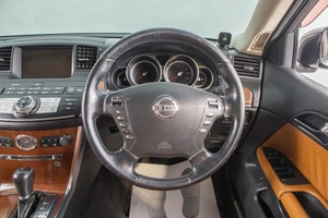 Седан Nissan Fuga 2005 года, 989000 рублей, Барнаул