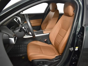 Седан Jaguar XE 2025 года, 4699900 рублей, Казань
