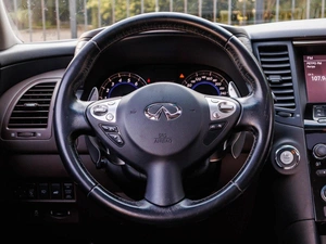 Внедорожник Infiniti QX70 2014 года, 2699000 рублей, Большой Сочи