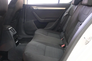 Лифтбек Skoda Octavia 2014 года, 1299000 рублей, Омск