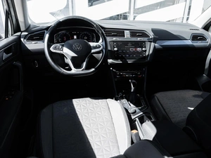 Внедорожник Volkswagen Tiguan 2021 года, 2875000 рублей, Ставрополь